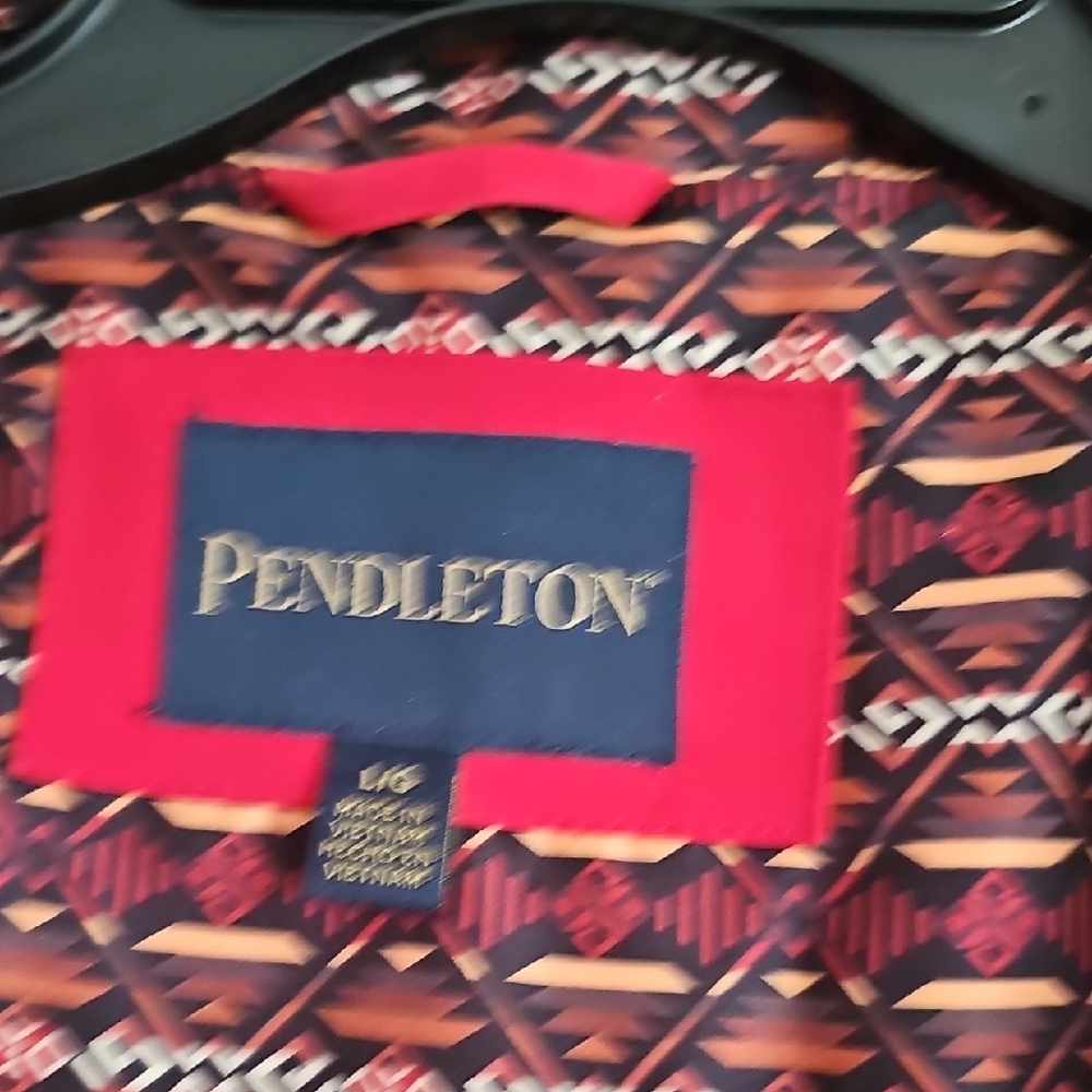 Pendleton Women's Red Utility Jacket with Pattern… - image 2